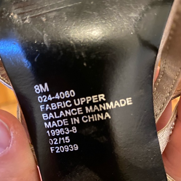 I. Miller size 8 Heels - Picture 2 of 2